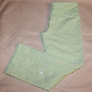 Lululemon Capri Leggings in Mint